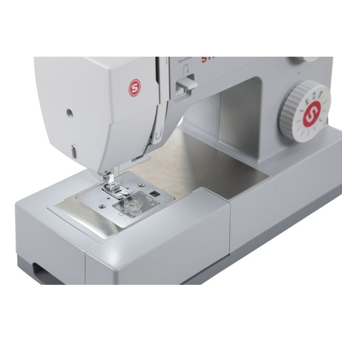 Singer Heavy Duty 4411 Sewing Machine